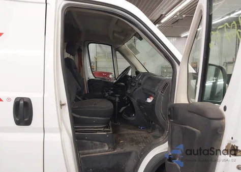 2016 Ram Promaster 1500 Low Roof из США, поврежденный, VIN 3C6TRVAG2GE127837